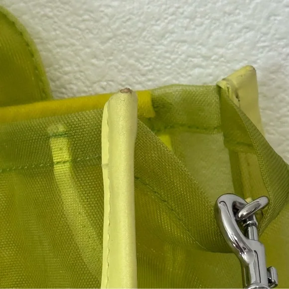Marc Jacobs Nylon The Mesh Medium Tote Bag Fluo Yellow - Picture 16 of 17